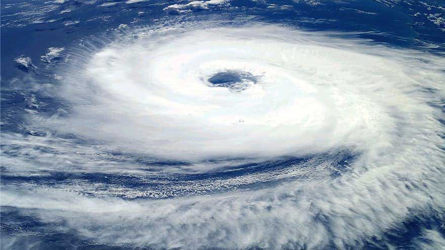 台風に備える